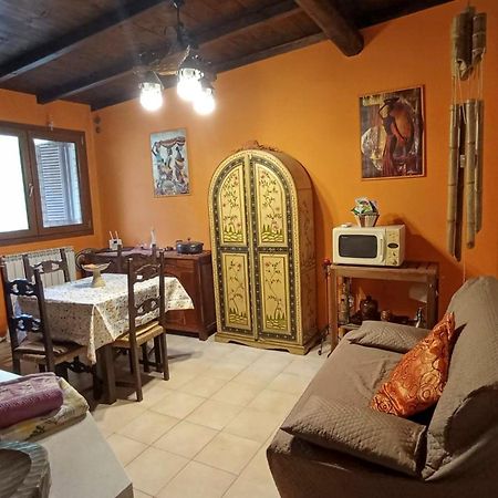 Shanti Ca' Casa Indipendente Con Giardino Lacchiarella Экстерьер фото